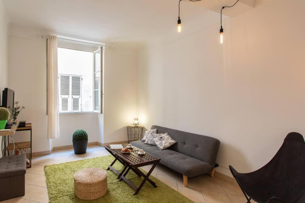 L23 Rossetti Old Town 3 Min To The Sea/Ac & Wifi Apartment Nice Luaran gambar